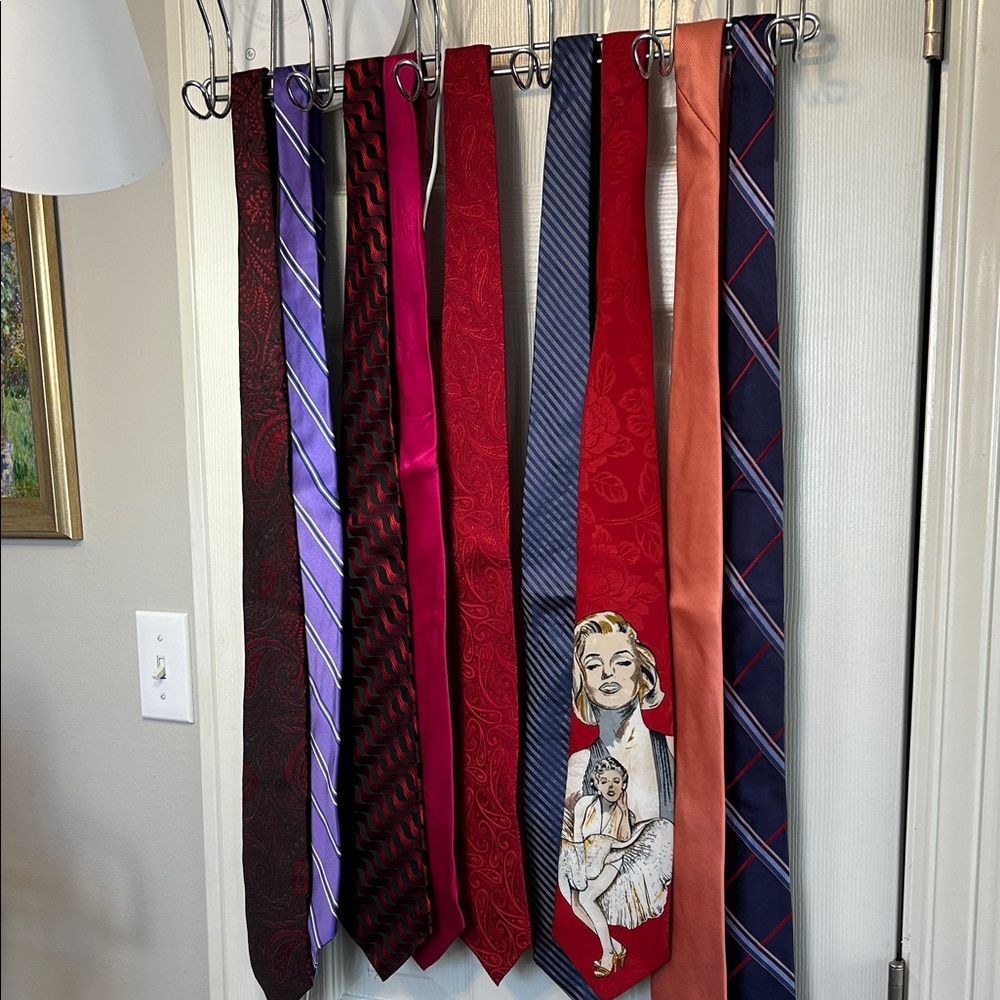 🤑BUNDLE of 9 Assorted Colorful Ties Collection